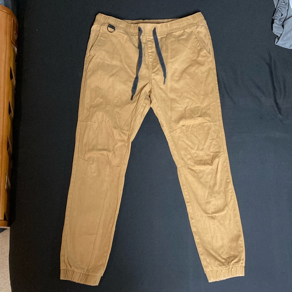 Sp Essentials Khaki Joggers